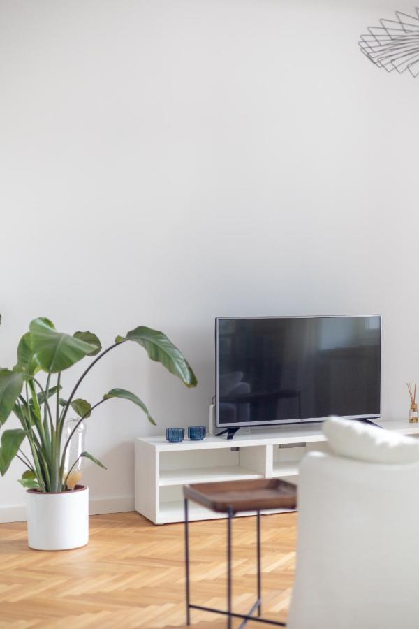 Designer Apartment In The Central Warszawa Zewnętrze zdjęcie